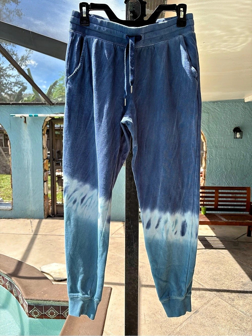 Old Navy Tie-Dye Jogger Pants in Blue Size XS